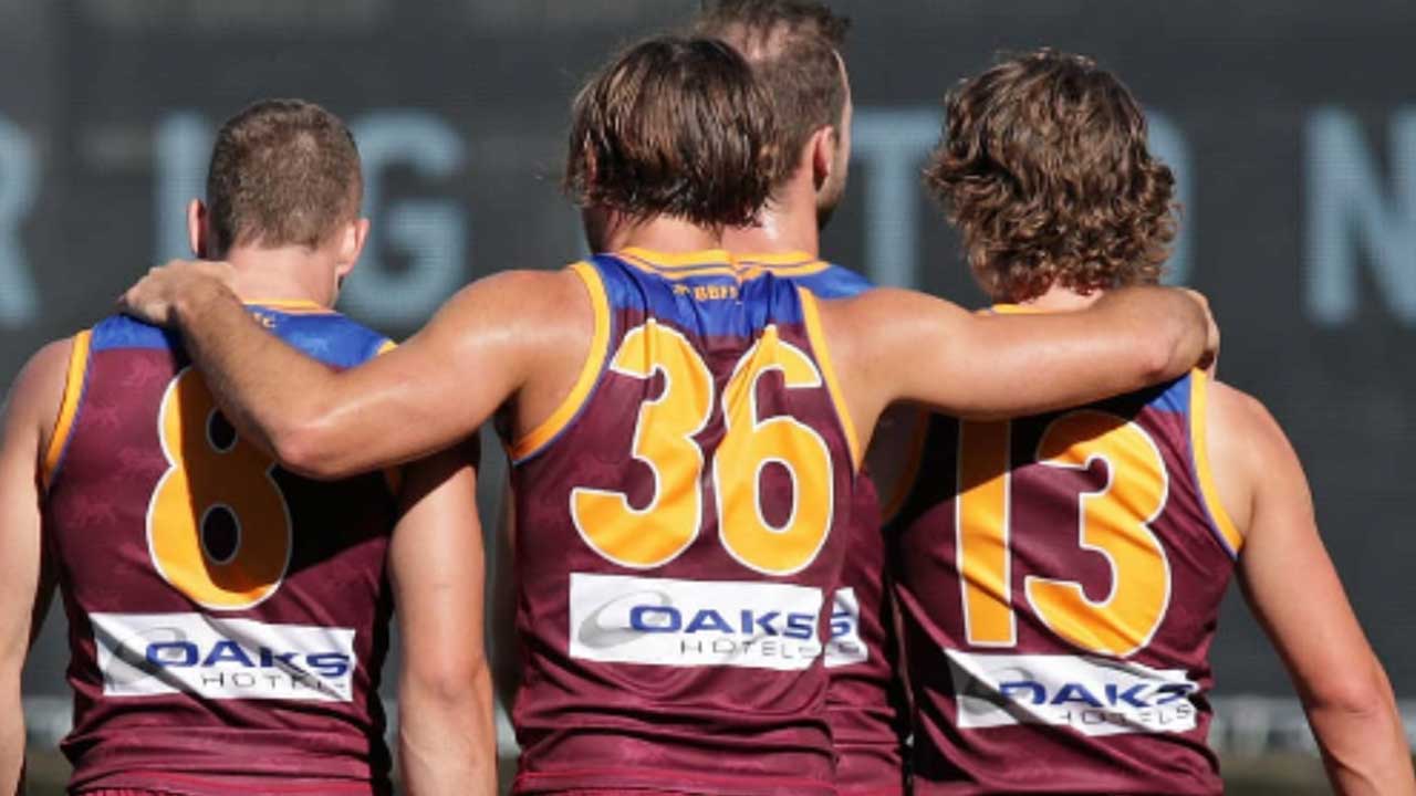 Coaches Wrap Photo Credit: David Layden - Brisbane Lions,NEAFL
